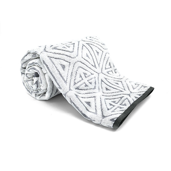 TOALLA MEDIO BAÑO JACQUARD.