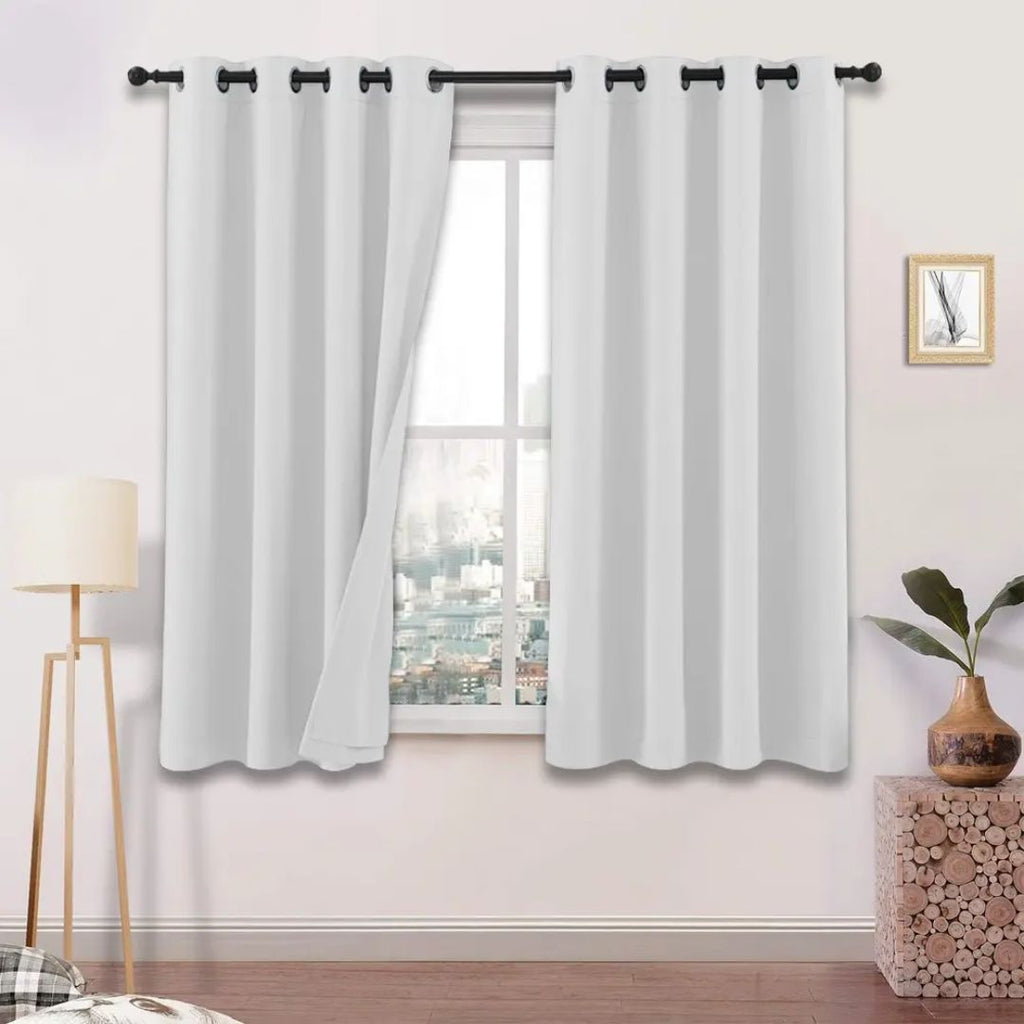 CORTINAS BLACKOUT 275X160 CM.